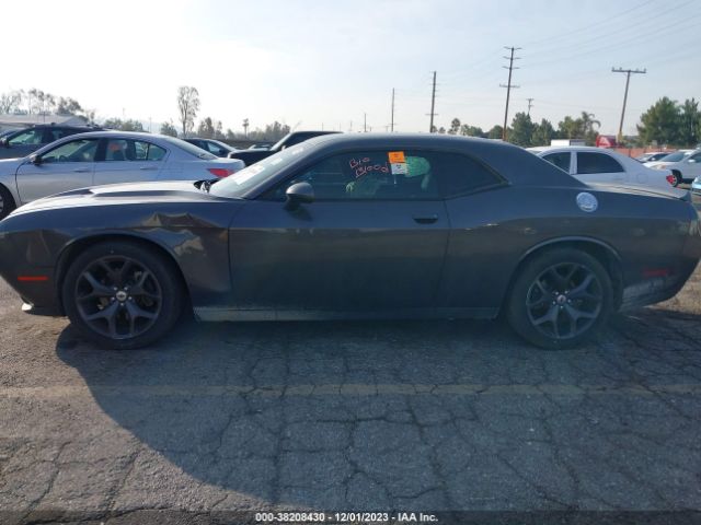 2C3CDZAG1JH280689 Dodge Challenger Sxt Plus