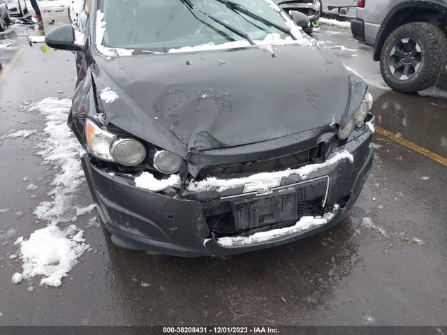 Chevrolet Sonic Lt Auto 2014 1G1JC5SH4E4228815 Image 6