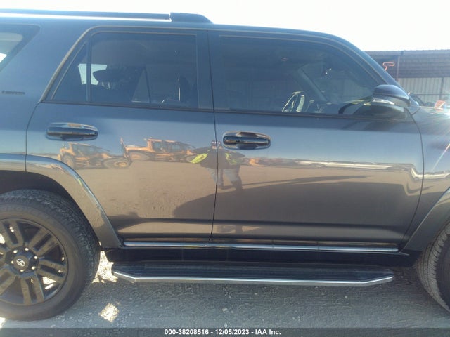 2021 TOYOTA 4RUNNER NIGHTSHADE VIN: JTEJU5JRXM5841377