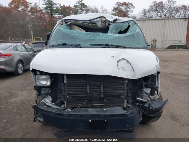 Chevrolet Express 2500 Work Van 2015 1GCWGFCF6F1168804 Image 11