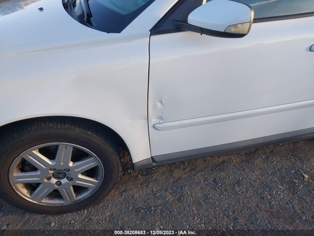 2006 VOLVO S40 2.4I VIN: YV1MS382562201483