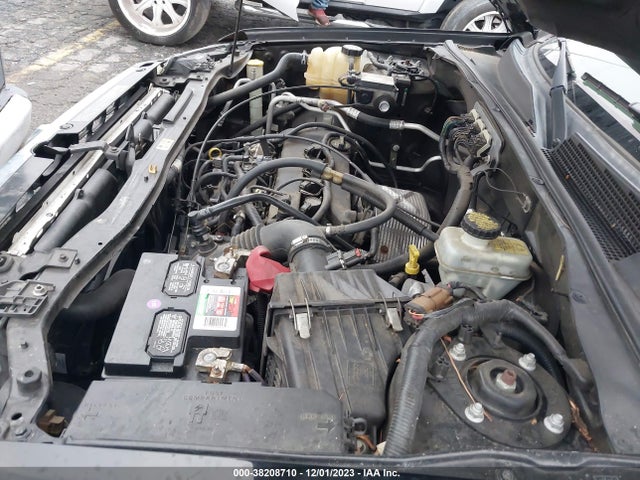2008 MAZDA TRIBUTE I SPORT VIN: 4F2CZ02ZX8KM29483