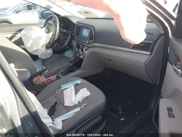 Hyundai ELANTRA SE 2019 KMHD74LF5KU810722 Image 5