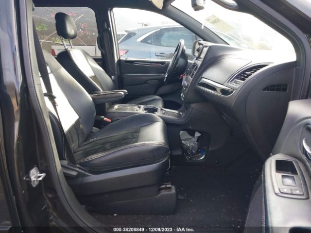 2C4RDGCG5ER452827 Dodge Grand Caravan Sxt