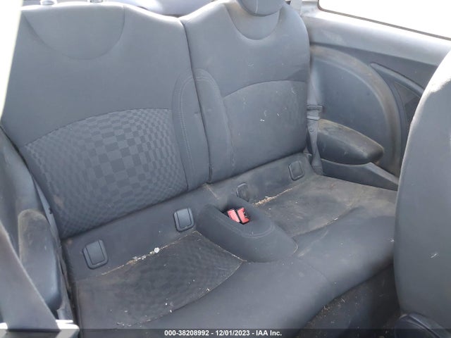 2012 MINI COOPER WMWSU3C58CT262192 Photo 7