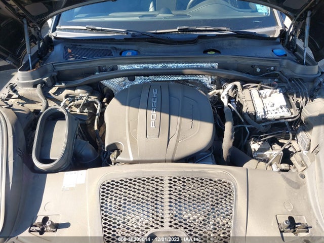 2021 PORSCHE MACAN WP1AA2A56MLB14675 Photo 9