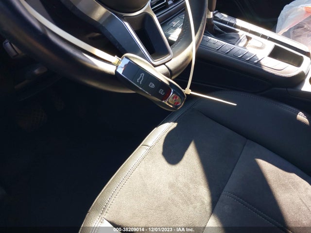 2021 PORSCHE MACAN WP1AA2A56MLB14675 Photo 10