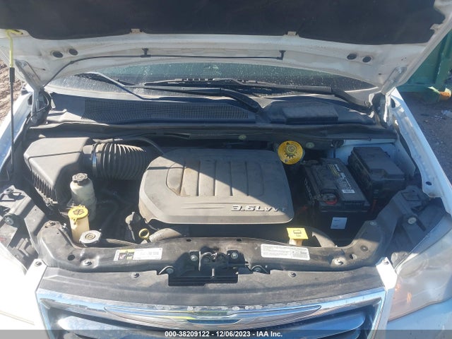 2014 CHRYSLER TOWN & COUNTRY TOURING VIN: 2C4RC1BG3ER342456
