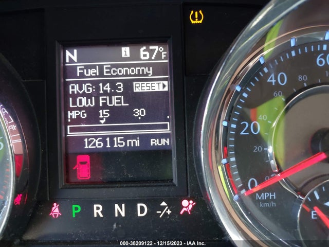 2014 CHRYSLER TOWN & COUNTRY TOURING VIN: 2C4RC1BG3ER342456