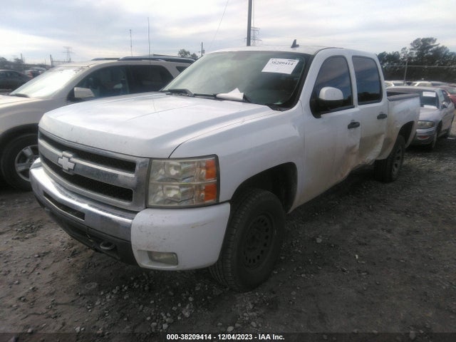 2011 CHEVROLET SILVERADO 1500 LT VIN: 3GCPCSE06BG267362