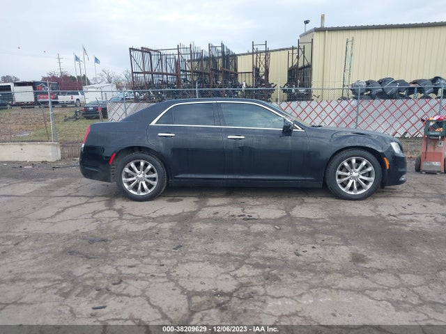 Chrysler 300 Limited Awd 2018 2C3CCAKG2JH191877 Image 13