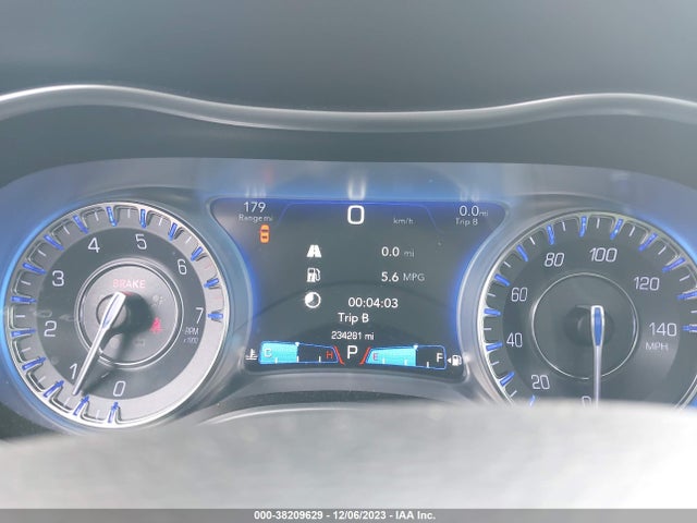 Chrysler 300 Limited Awd 2018 2C3CCAKG2JH191877 Image 7