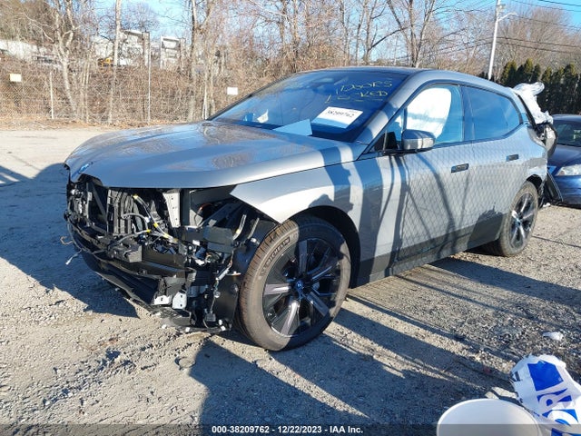 2024 BMW IX XDRIVE50 VIN: WB523CF09RCP25421