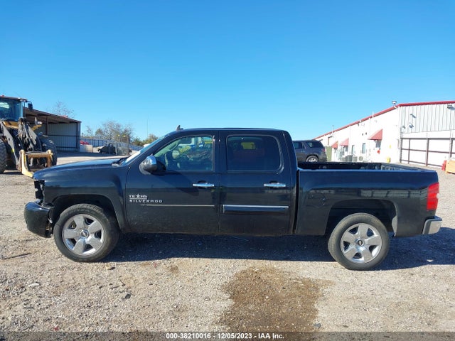 2011 CHEVROLET SILVERADO 1500 LT VIN: 3GCPCSE07BG281559
