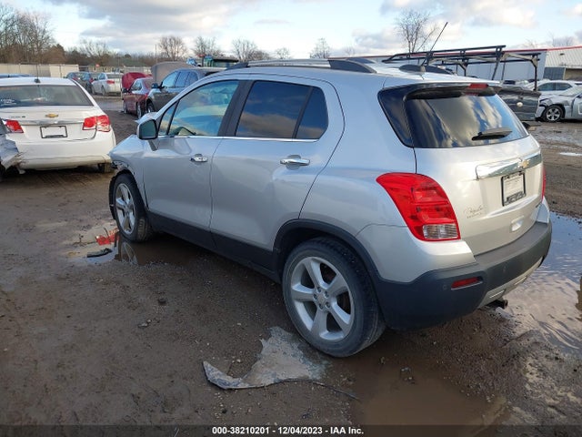 Chevrolet TRAX LTZ 2016 3GNCJMSB7GL276535 Image 3
