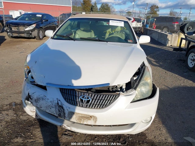 2005 TOYOTA CAMRY SOLARA SLE VIN: 4T1FA38P05U046059