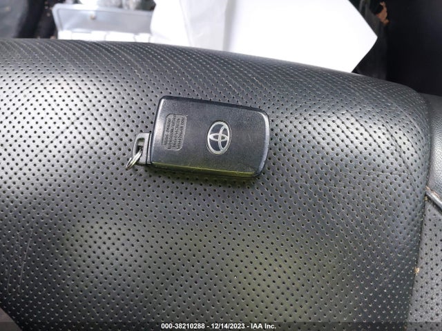 Toyota Highlander Limited Platinum 2017 5TDDZRFH6HS386229 Image 11