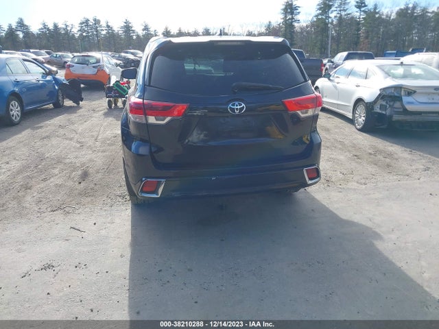 Toyota Highlander Limited Platinum 2017 5TDDZRFH6HS386229 Image 16