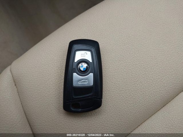 WBA3B1C57EK132119 BMW 320i