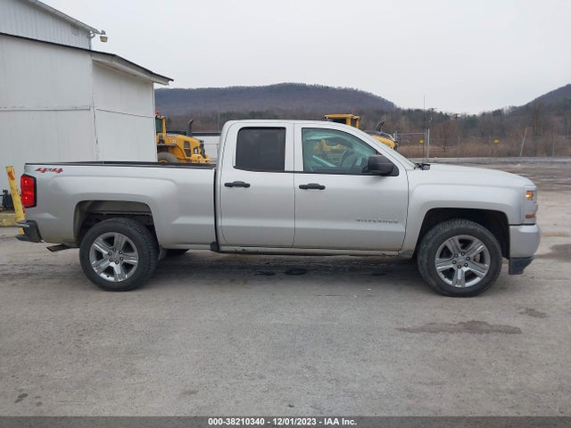 2018 CHEVROLET SILVERADO 1500 SILVERADO CUSTOM VIN: 1GCVKPEC5JZ219416