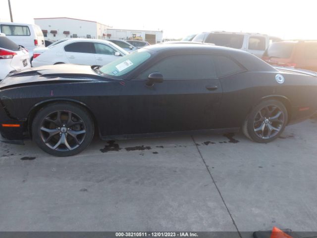 2C3CDZAG5JH255116 Dodge Challenger Sxt Plus
