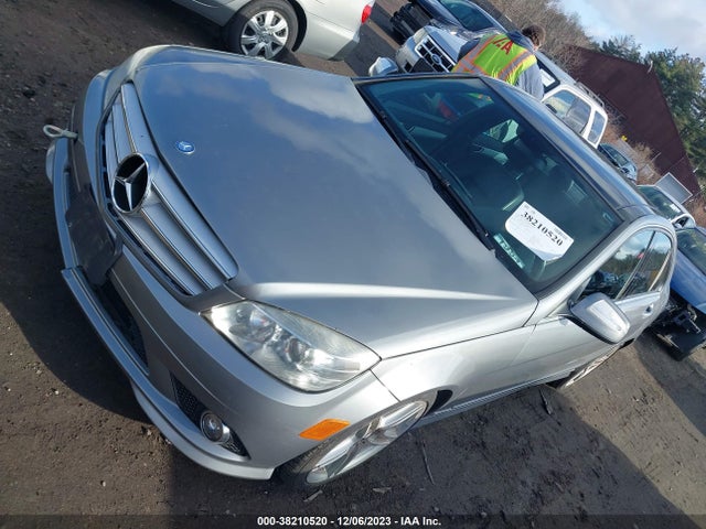 2009 MERCEDES-BENZ C 300 SPORT/LUXURY/ VIN: WDDGF54X09F240747