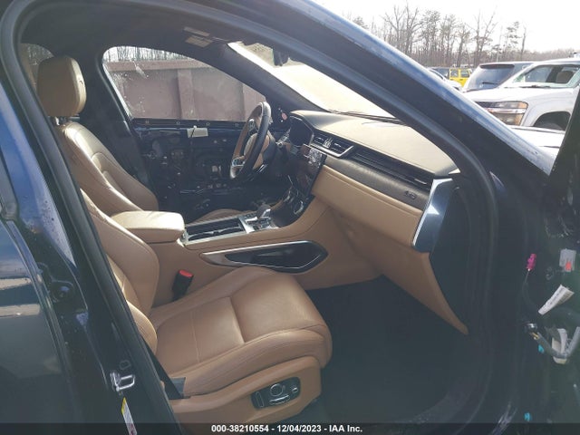 2021 JAGUAR F-PACE SADCJ2EX8MA666894 Photo 4