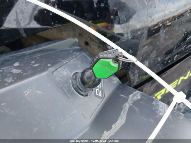 2020 CAN-AM RENEGADE 3JBMWAX20LJ001166 Photo 10