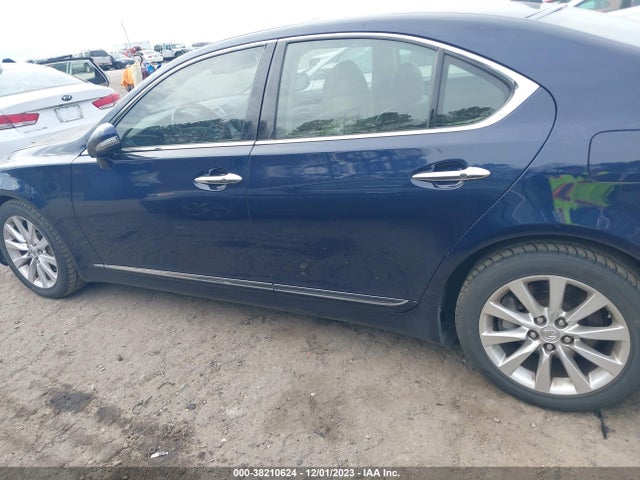 2011 LEXUS LS 460 VIN: JTHCL5EF5B5011224