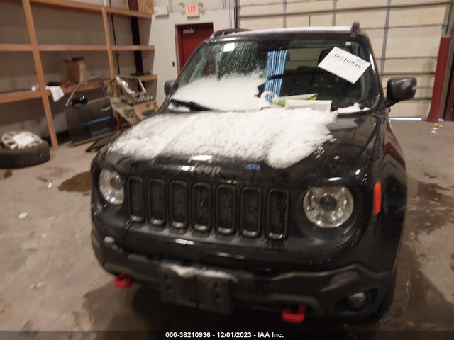 2018 JEEP RENEGADE TRAILHAWK 4X4 VIN: ZACCJBCB5JPH17637