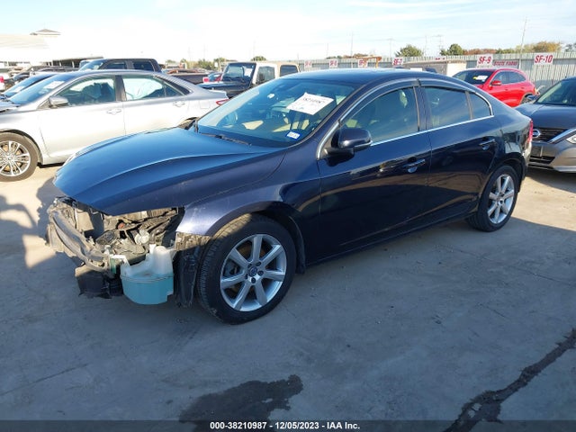 Volvo S60 T5 Drive-e Premier 2016 YV126MFK3G2397641 Image 2