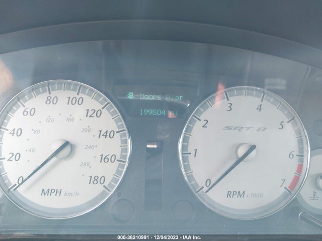 2006 CHRYSLER 300C SRT8 VIN: 2C3KA73W66H370537