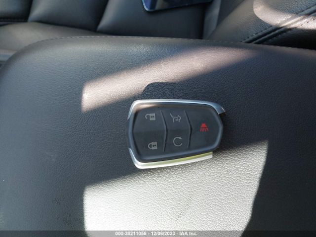 1GYKNBRS7HZ188026 Cadillac XT5 LUXURY