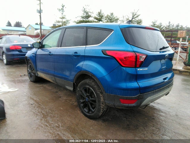 Ford ESCAPE SE 2019 1FMCU9GD7KUB49317 Image 3