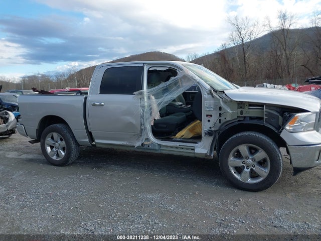 2015 RAM 1500 BIG HORN VIN: 1C6RR7LG8FS579080