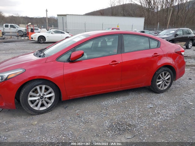 2017 KIA FORTE S VIN: 3KPFL4A72HE026011