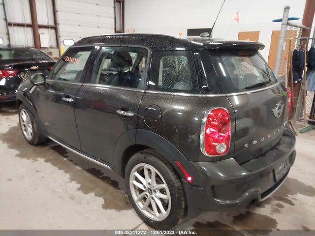 2015 MINI COUNTRYMAN WMWZC5C56FWP42294 Photo 2