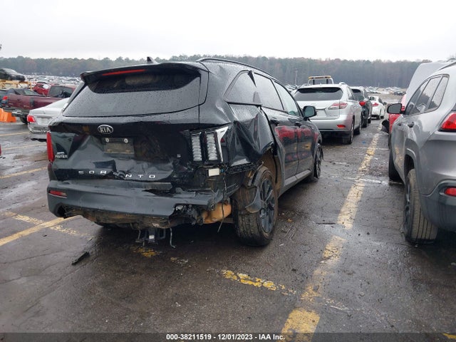 KIA SORENTO S 2021 5XYRLDLCXMG023989 Image 4