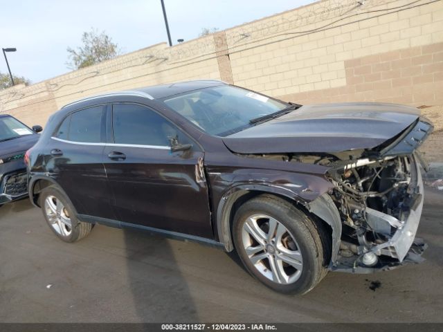WDCTG4EB1HJ330319 Mercedes-Benz GLA 250
