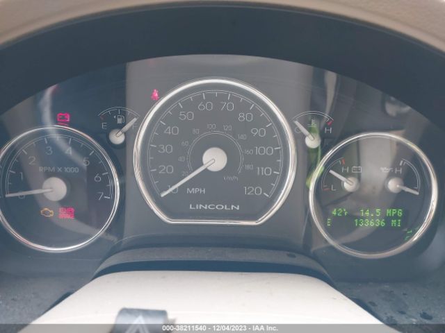 2006 LINCOLN MARK LT 5LTPW18516FJ05779 Photo 6