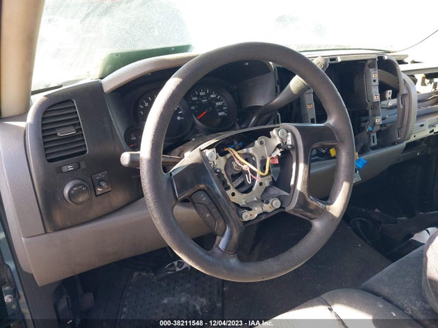 2010 CHEVROLET SILVERADO 1500 LS VIN: 1GCSCREA1AZ102376