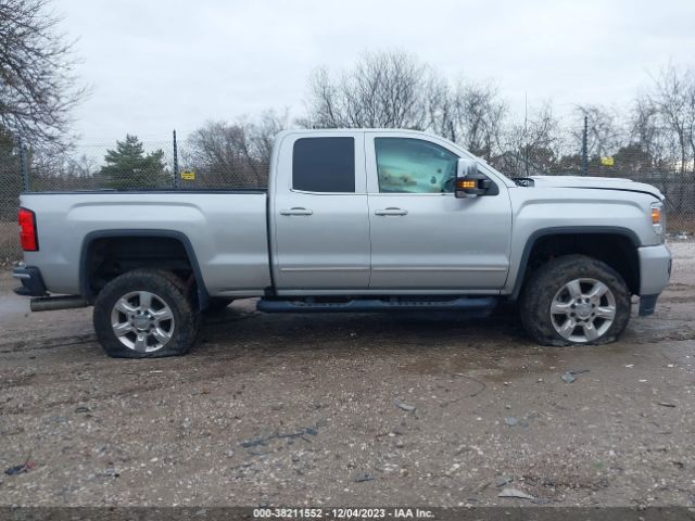 1GT22TEY4HZ352184 GMC Sierra 2500hd Slt