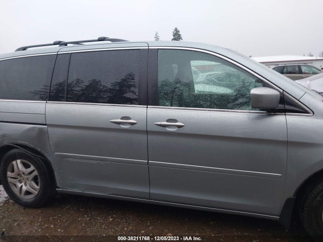 2006 HONDA ODYSSEY EX VIN: 5FNRL38456B105649
