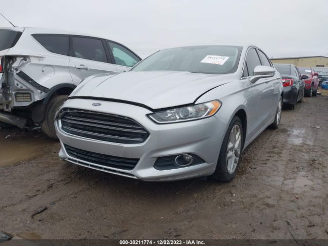 1FA6P0HD2G5135318 Ford FUSION SE