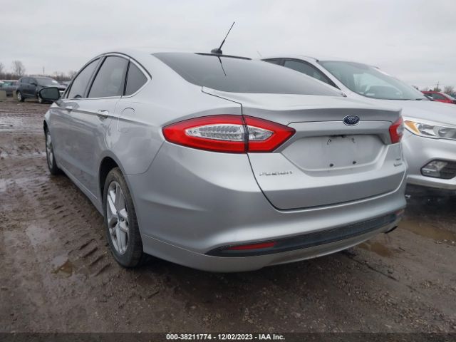1FA6P0HD2G5135318 Ford FUSION SE