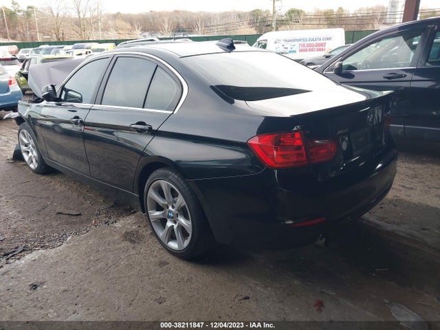 BMW 320i Xdrive 2015 WBA3C3C58FK201491 Image 3