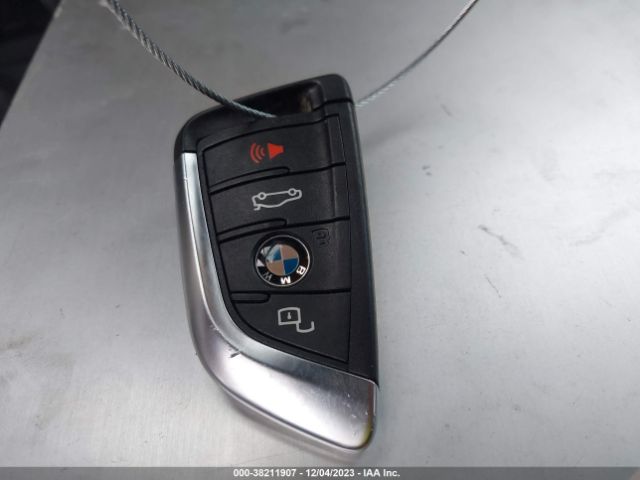 3MW5R1J0XM8C04779 BMW 330I