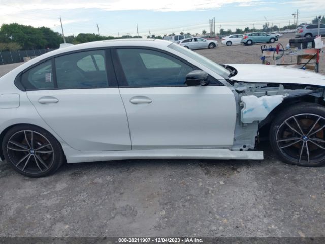 3MW5R1J0XM8C04779 BMW 330I