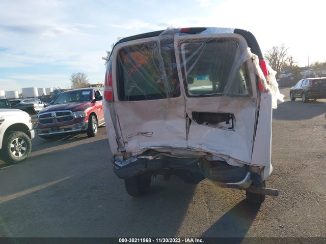 Chevrolet Express 2500 Work Van 2016 1GCWGAFF7G1211448 Image 16