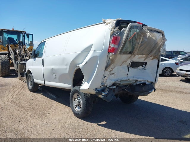 Chevrolet Express 2500 Work Van 2016 1GCWGAFF7G1211448 Image 3